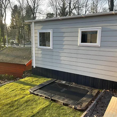 Luxe Airco, Netflix - Recreation Only *