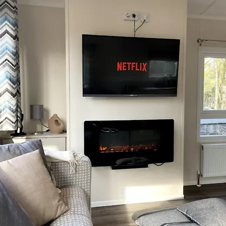Luxe Airco, Netflix - Recreation Only Chalet *