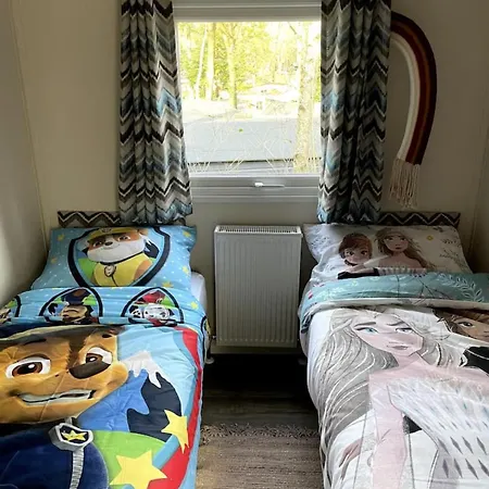 Luxe Airco, Netflix - Recreation Only Chalet *