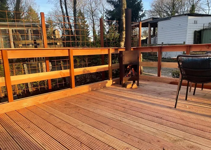 Luxe Airco, Netflix - Recreation Only *